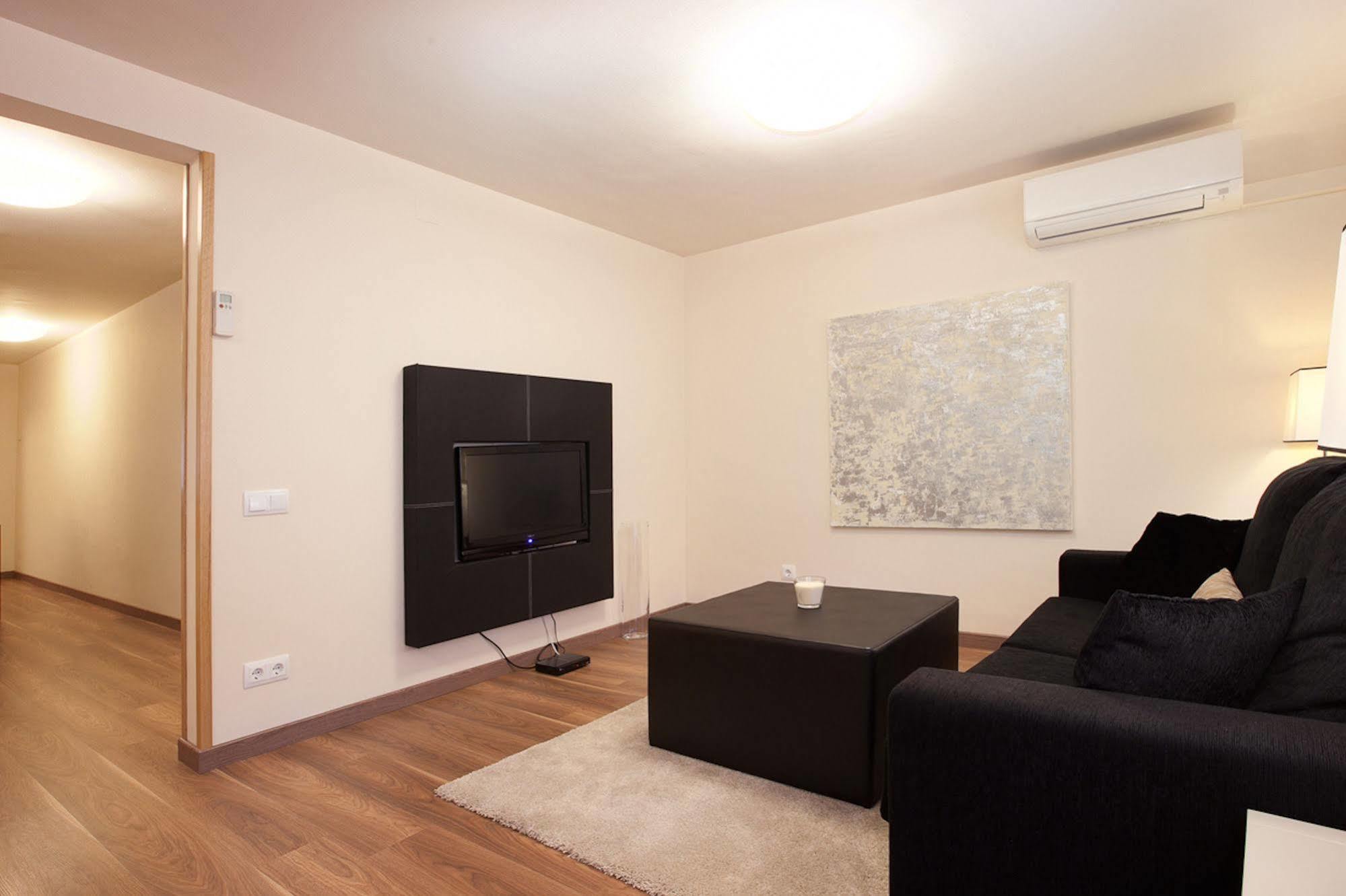 Alcam Laforja Apartment Barcelona Exterior photo